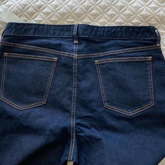 OLD NAVY DREAMER Stretch Jeans size 16 - Picture 3 of 8